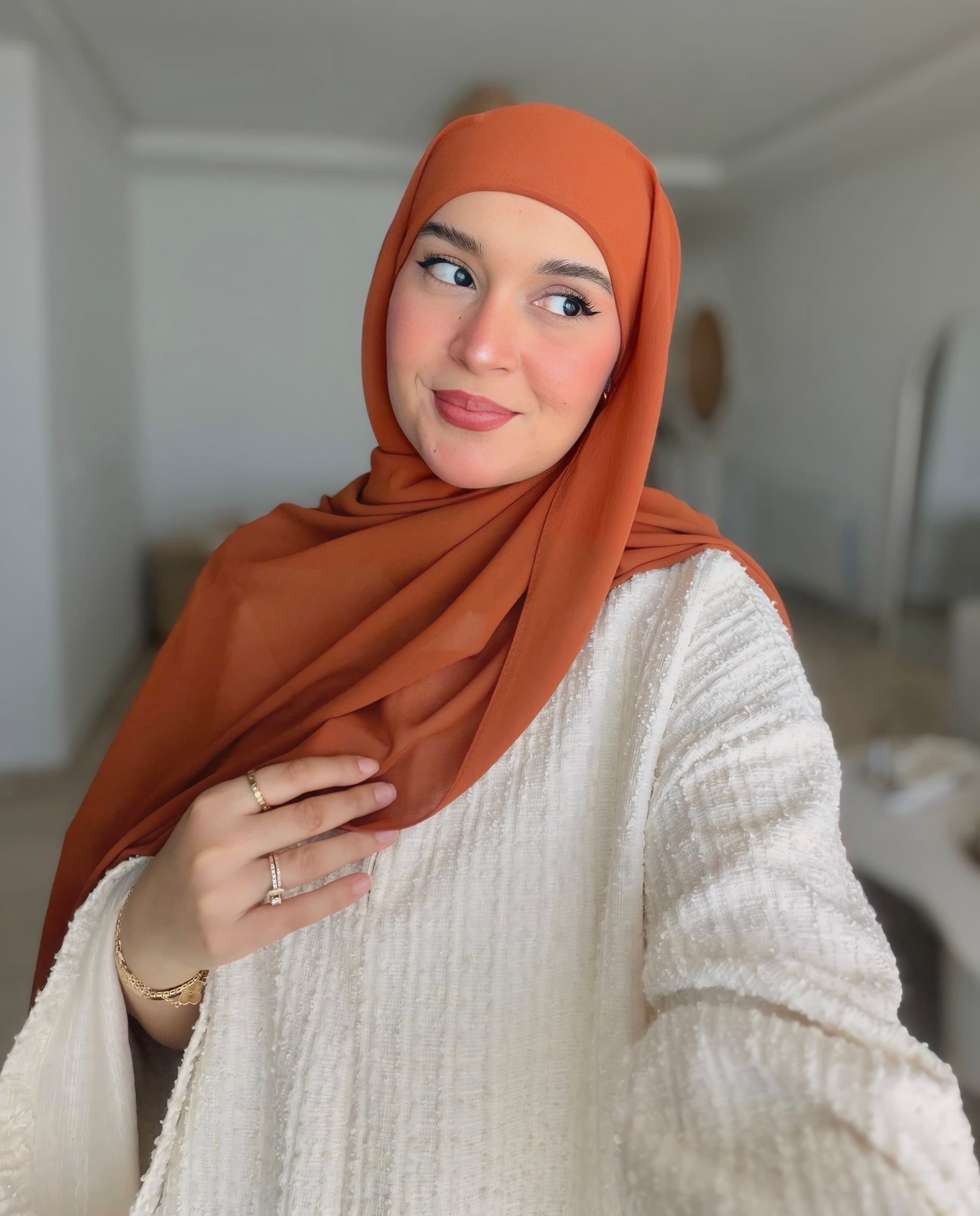 Hijab Chiffon Avec Bonnet Rust