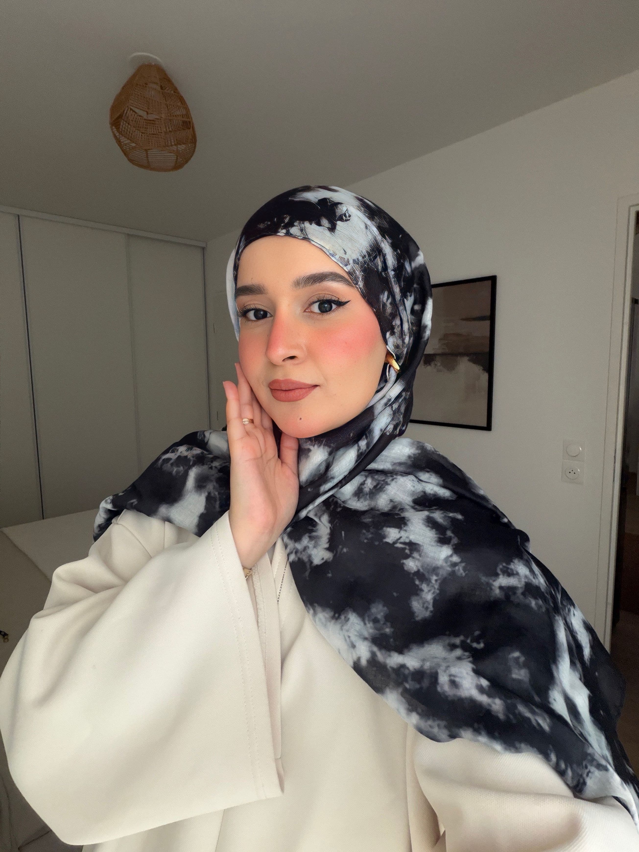 Hijab Imprimé Black Clouds.
